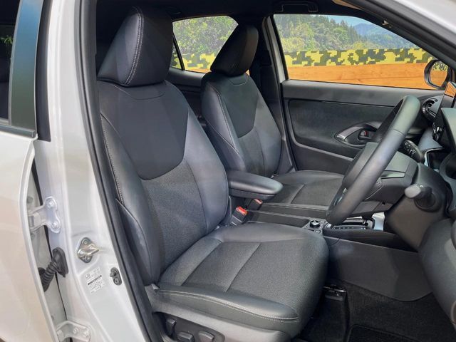 TOYOTA YARIS CROSS HYBRID 2025 Image 31