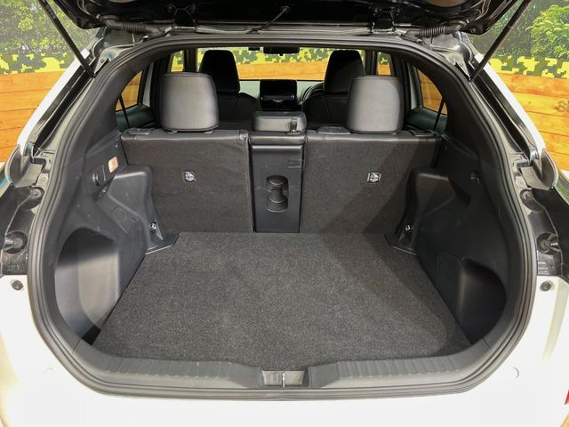 TOYOTA YARIS CROSS HYBRID 2025 Image 31