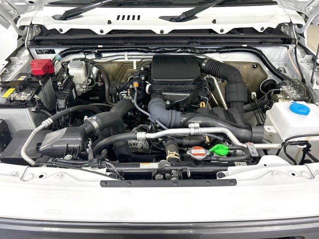 SUZUKI JIMNY 4WD 2022 Image 31