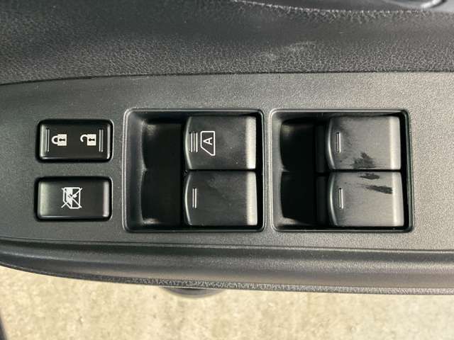 NISSAN LATIO 2015 Image 31