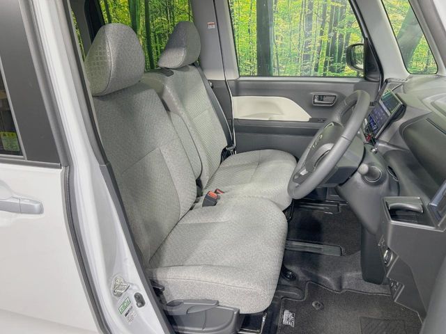 DAIHATSU TANTO 2022 Image 31