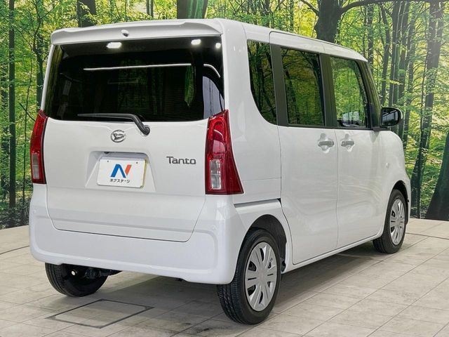 DAIHATSU TANTO 2022 Image 31