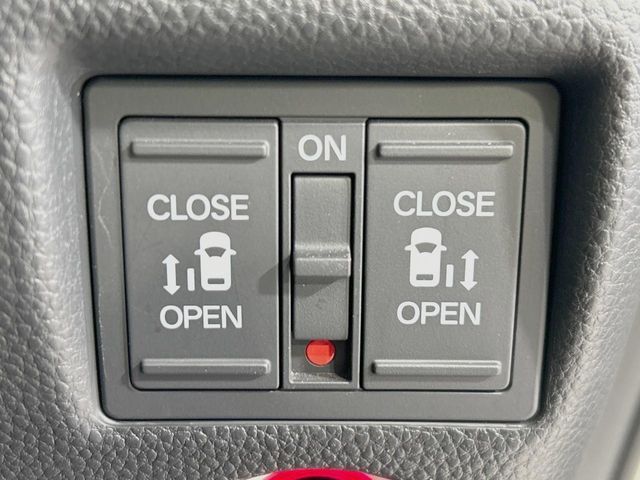 HONDA N BOX CUSTOM 2019 Image 31