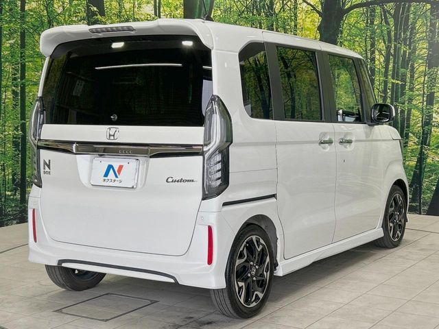 HONDA N BOX CUSTOM 2019 Image 31