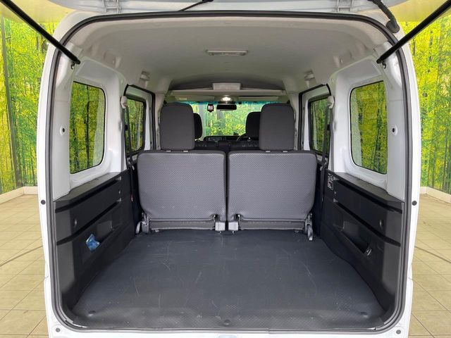 DAIHATSU ATRAI VAN 2022 Image 31