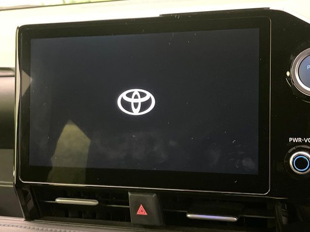 TOYOTA VOXY HYBRID 2022 Image 31