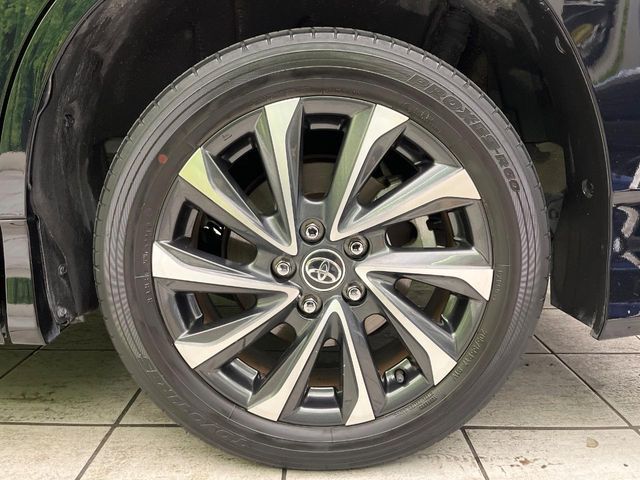 TOYOTA VOXY HYBRID 2022 Image 31