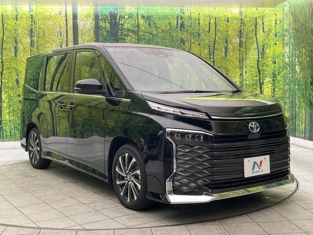 TOYOTA VOXY HYBRID 2022 Image 31