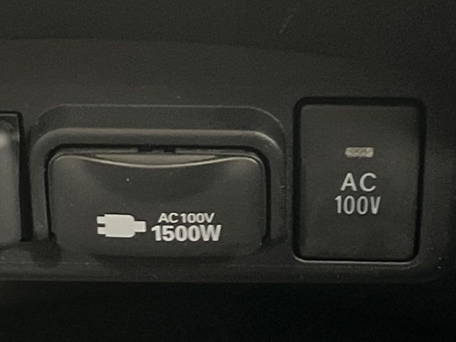 TOYOTA SIENTA HYBRID 2021 Image 31