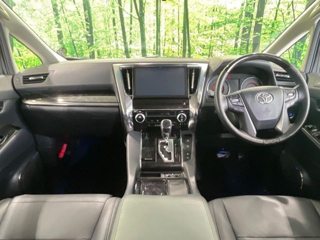 TOYOTA ALPHARD 2018 Image 31