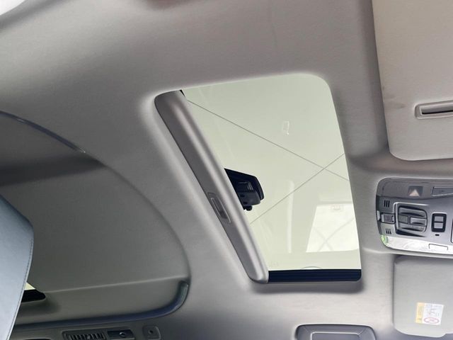 TOYOTA ALPHARD 2018 Image 31