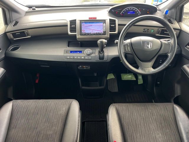 HONDA FREED SPIKE 2014 Image 31