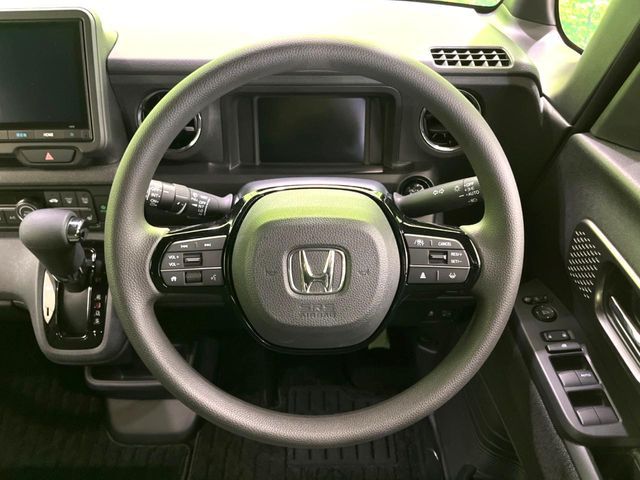 HONDA N BOX CUSTOM 2023 Image 31