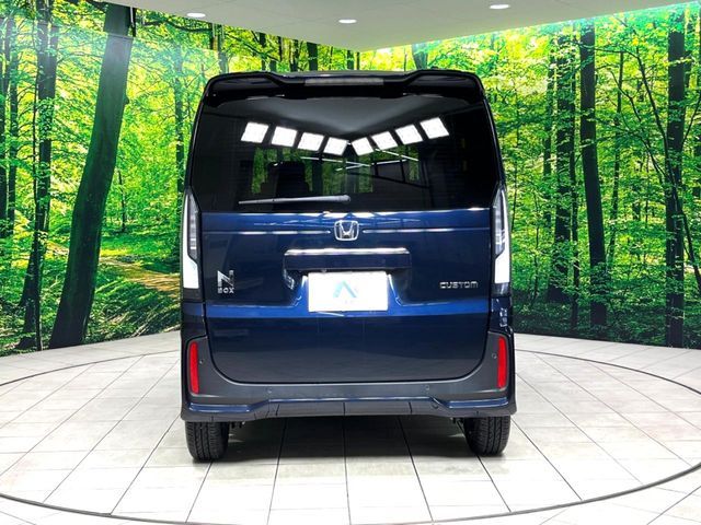 HONDA N BOX CUSTOM 2023 Image 31