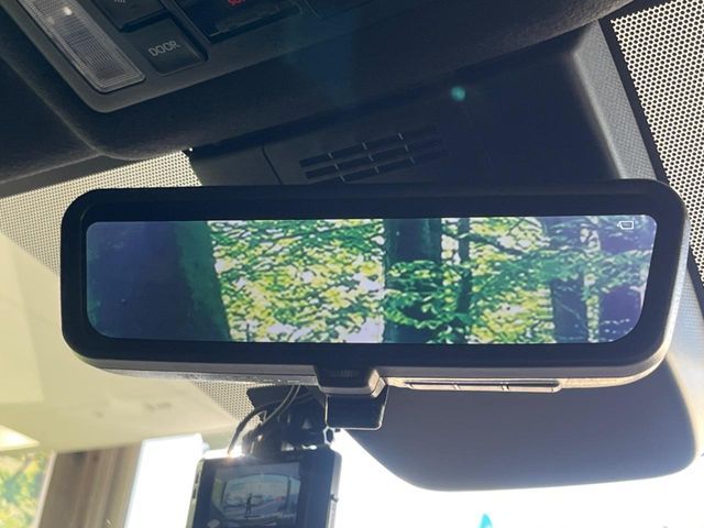 TOYOTA VOXY HYBRID 2023 Image 31