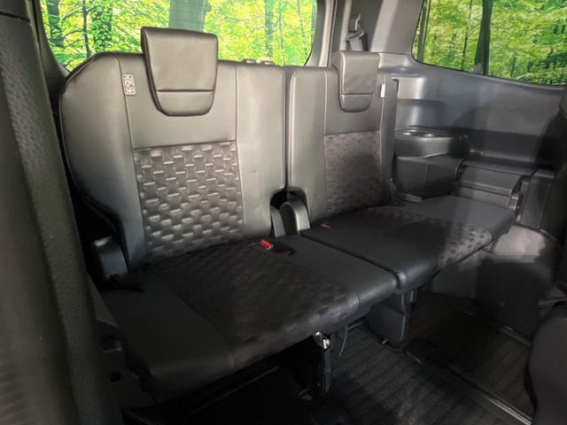 TOYOTA VOXY HYBRID 2023 Image 31