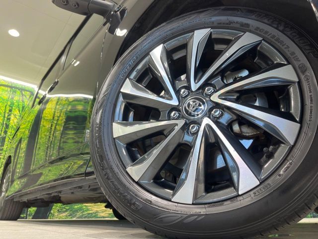 TOYOTA VOXY HYBRID 2023 Image 31