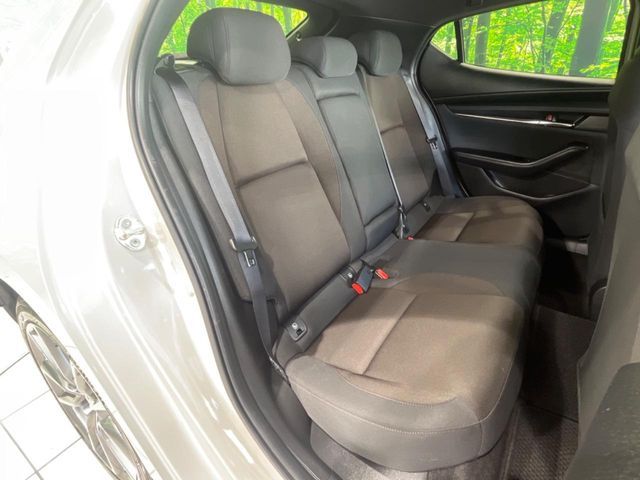 MAZDA 3 FASTBACK 2024 Image 31