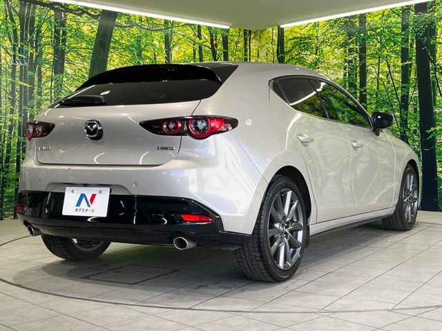 MAZDA 3 FASTBACK 2024 Image 31