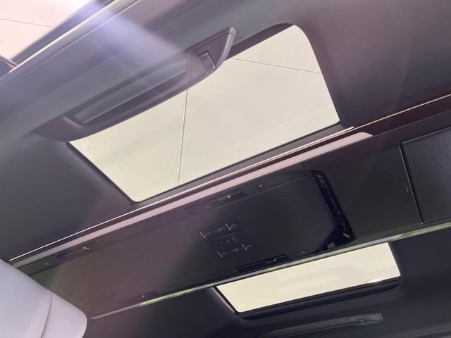 TOYOTA ALPHARD HYBRID 2024 Image 31