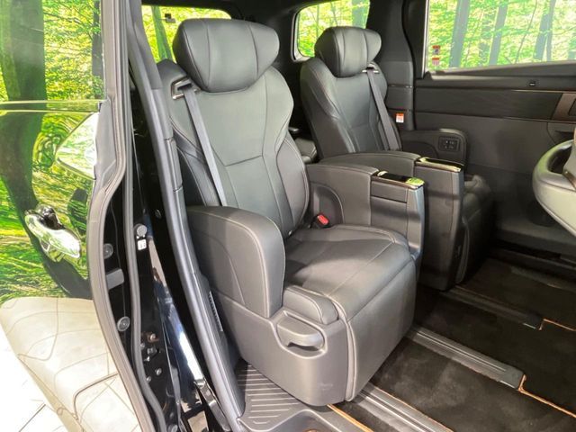 TOYOTA ALPHARD HYBRID 2024 Image 31
