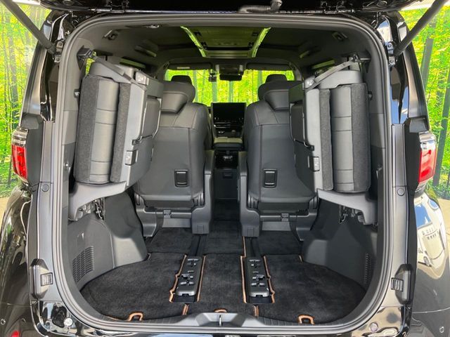 TOYOTA ALPHARD HYBRID 2024 Image 31