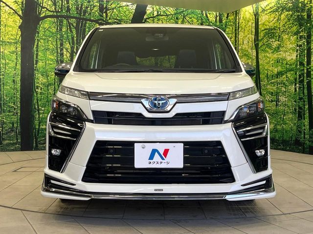 TOYOTA VOXY HYBRID 2020 Image 31