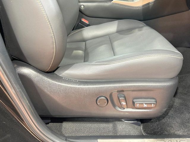 TOYOTA LEXUS NX300 2020 Image 31