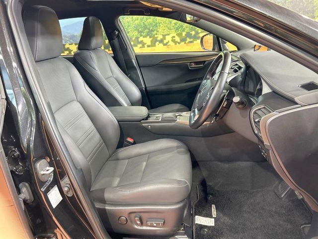 TOYOTA LEXUS NX300 2020 Image 31