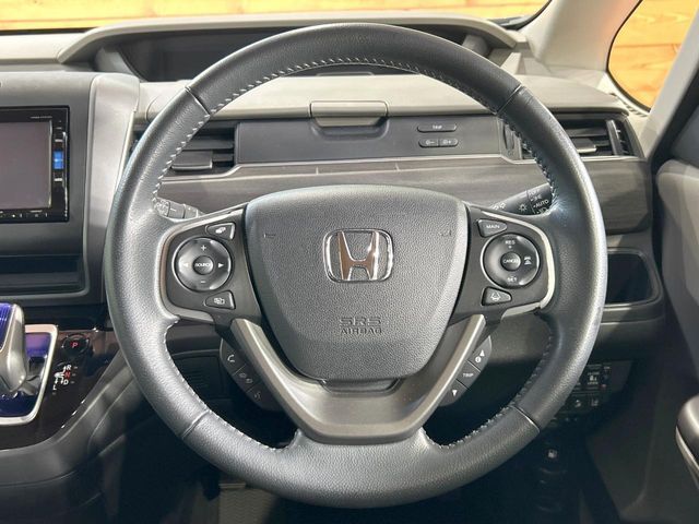 HONDA FREED HYBRID 2017 Image 31