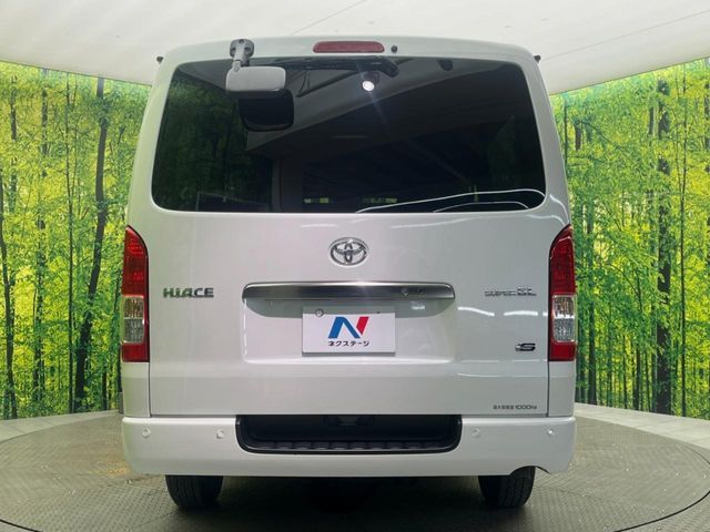 TOYOTA HIACE VAN 2WD 2025 Image 31