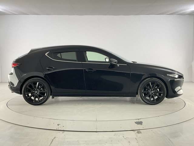 MAZDA 3 FASTBACK 2025 Image 31