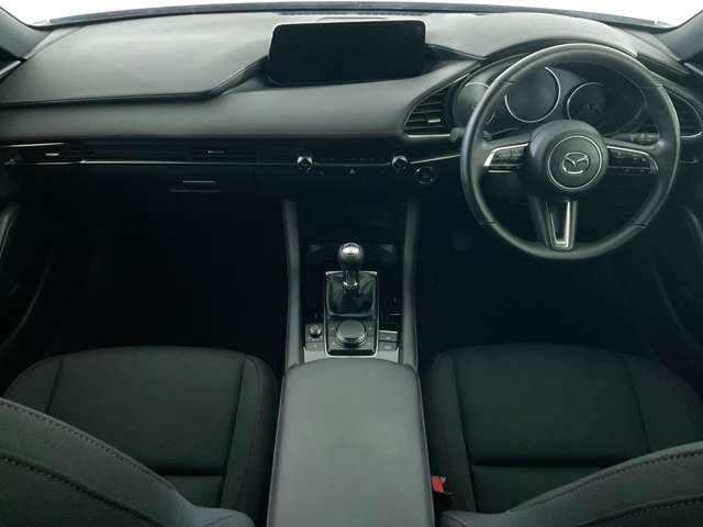 MAZDA 3 FASTBACK 2025 Image 31