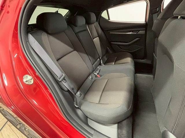 MAZDA 3 FASTBACK 2020 Image 31