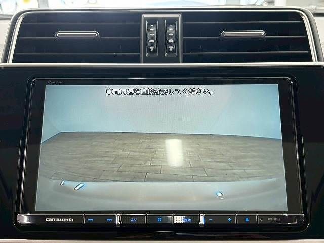 TOYOTA LANDCRUISER PRADO 2022 Image 31