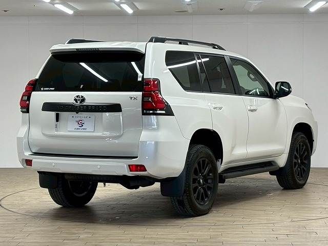 TOYOTA LANDCRUISER PRADO 2022 Image 31