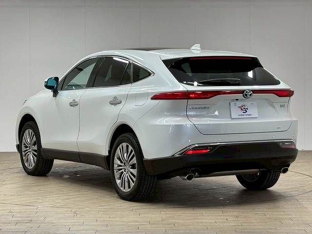 TOYOTA HARRIER HYBRID 2023 Image 31