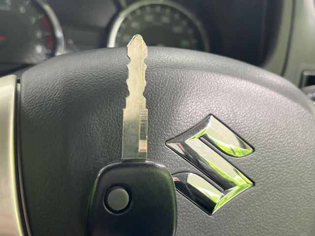 SUZUKI JIMNY 4WD 2016 Image 31