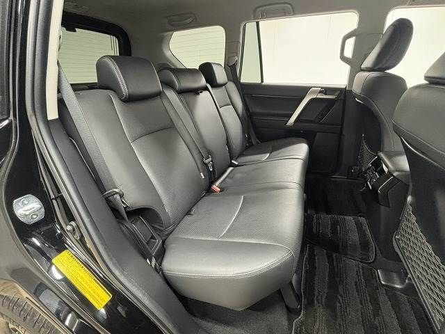 TOYOTA LANDCRUISER PRADO 2021 Image 31