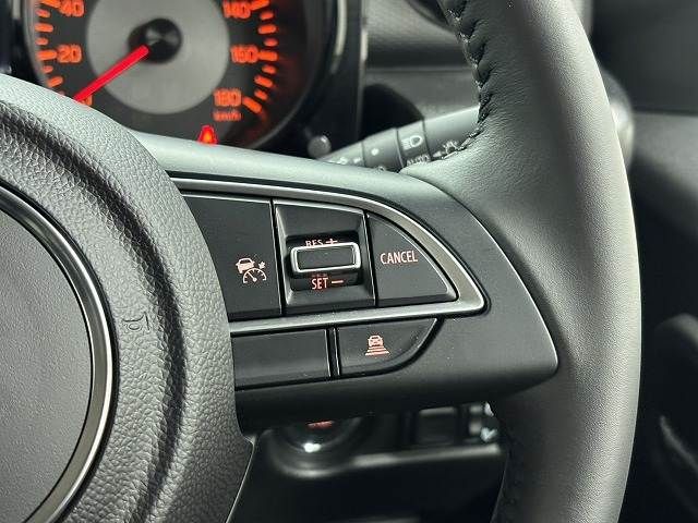 SUZUKI JIMNY NOMADE 2025 Image 31