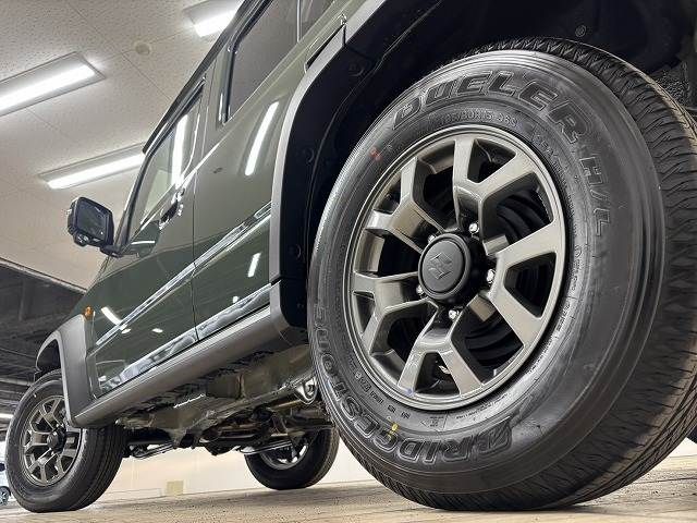 SUZUKI JIMNY NOMADE 2025 Image 31