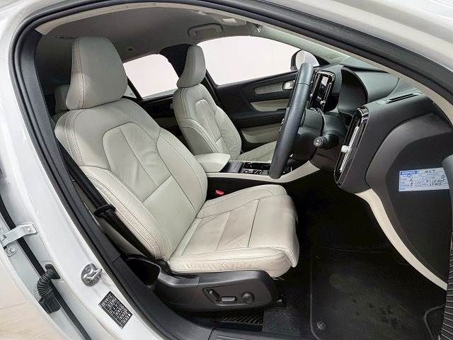 VOLVO XC40 2022 Image 31