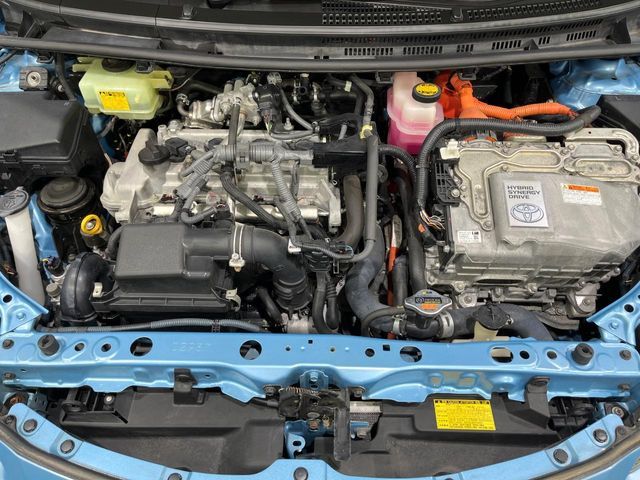 TOYOTA AQUA 2013 Image 31