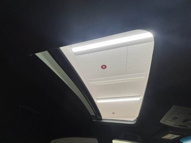 TOYOTA LEXUS NX300H AWD 2019 Image 31