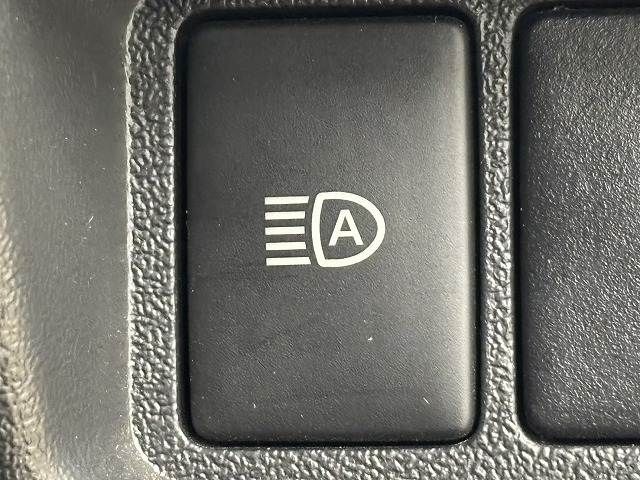 TOYOTA HIACE VAN 2WD 2018 Image 31