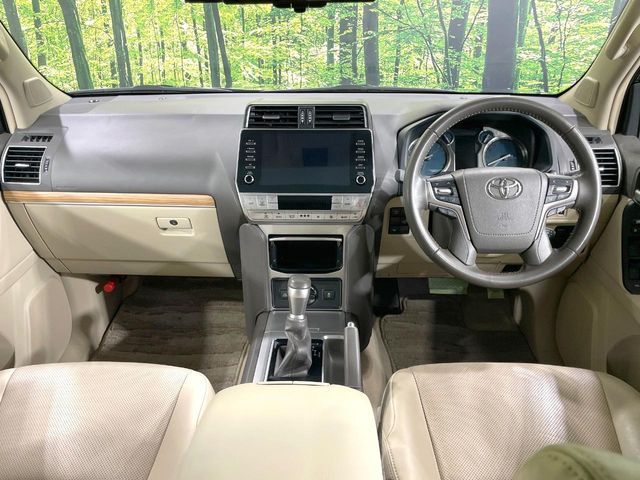TOYOTA LANDCRUISER PRADO 2022 Image 31