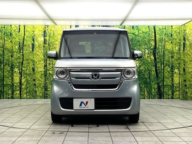 HONDA N BOX 2017 Image 31