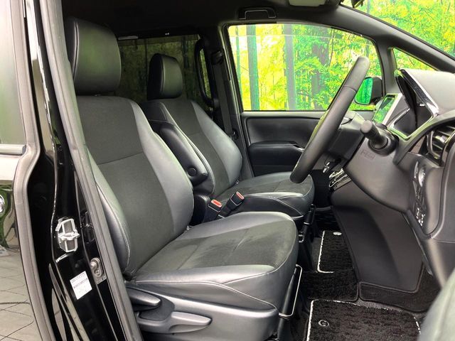 TOYOTA NOAH 2019 Image 31