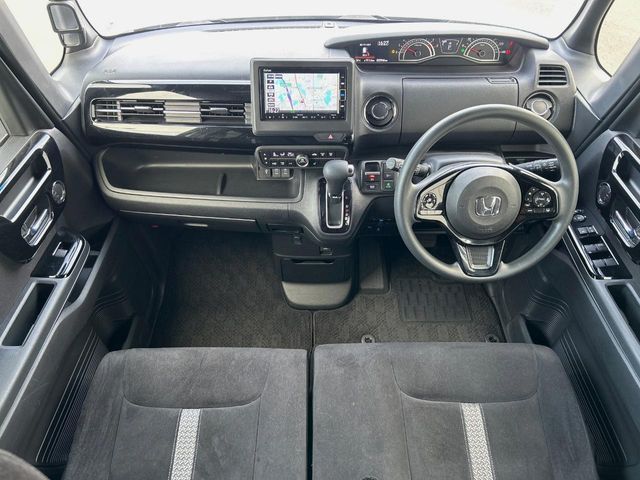 HONDA N BOX CUSTOM 2023 Image 31