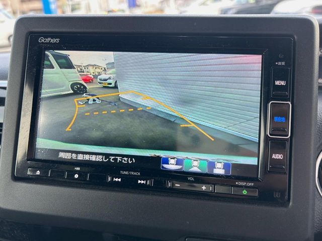 HONDA N BOX CUSTOM 2023 Image 31